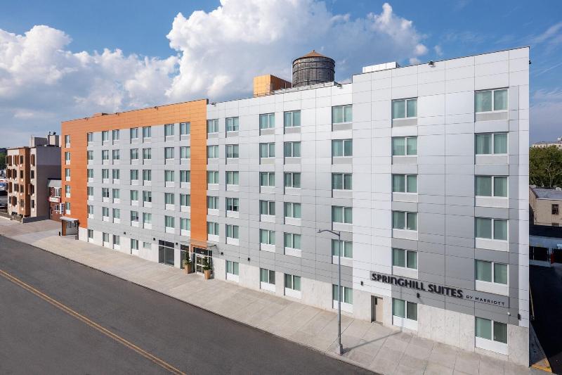 SpringHill Suites by Marriott New York JFK Airport Jamaica - photo 6