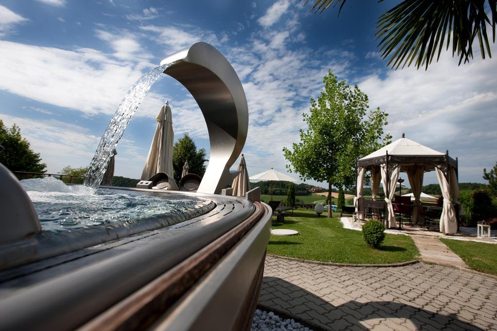 Hotel TraumVogel — hotel in Jennersdorf