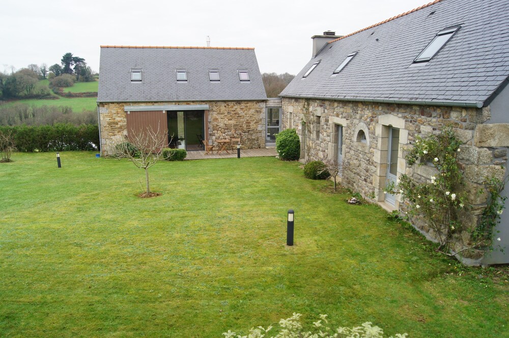 Keryanti Domaine de Lesleac'h — hotel in Plouigneau