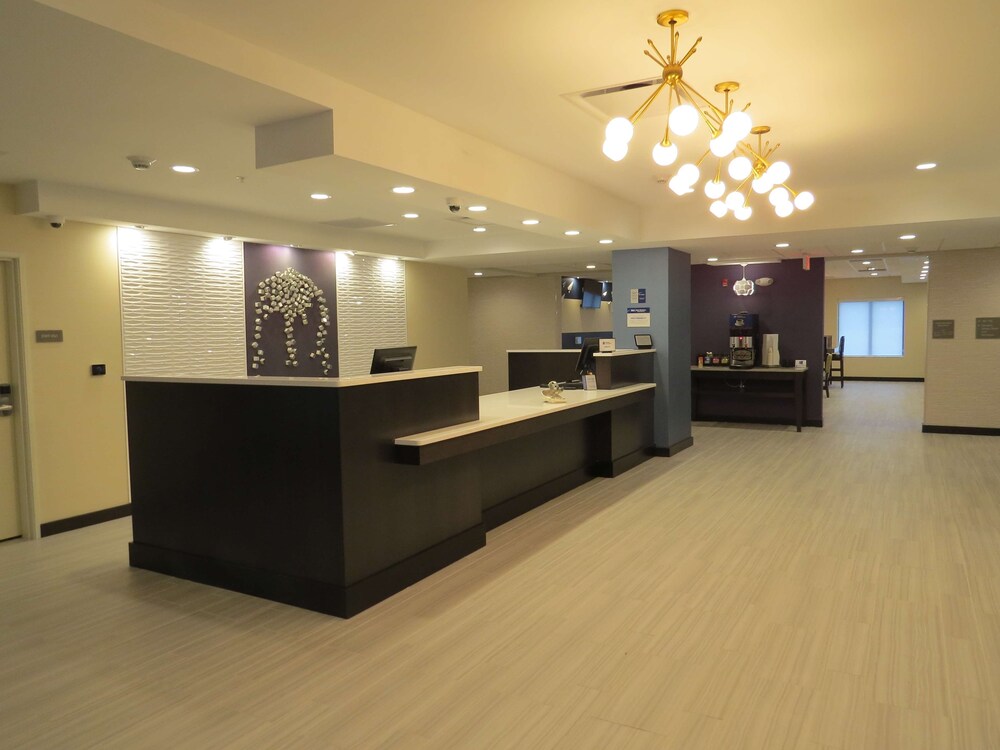 Spark by Hilton Erie - photo 19