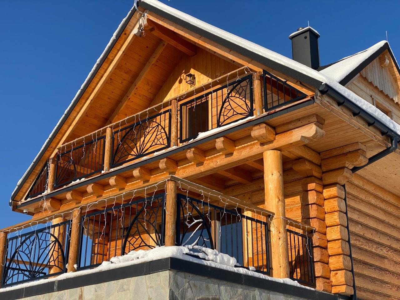 Złoty Gron Log Houses & Apartments — 4-Star Luxury Hotel in Istebna, Poland