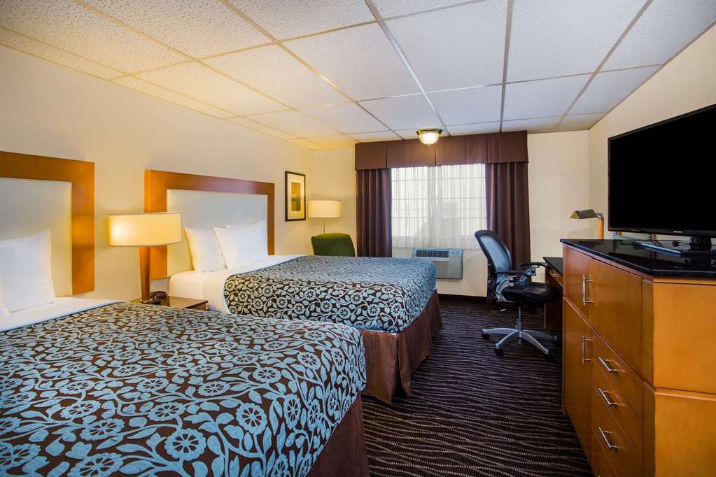 Days Inn by Wyndham Yakima - photo 9