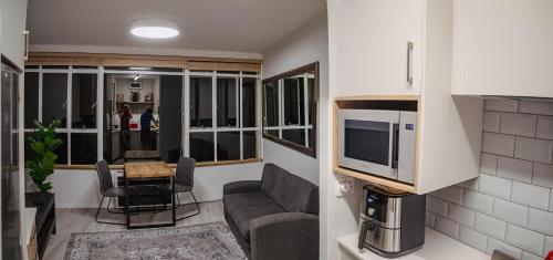 Luxury 1bdrm apt with a view