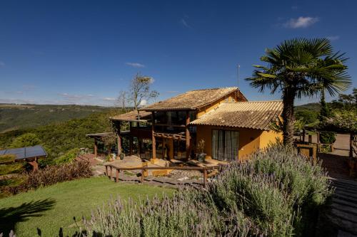 Varshana Hotel in Campo Largo, Brasil