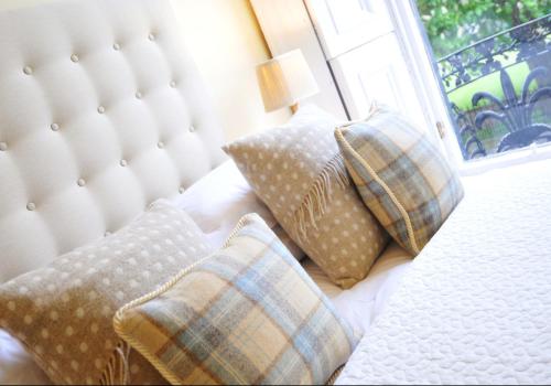 Saxe Coburg Place 325 — 4-Star Luxury Hotel in Edinburgh, United Kingdom
