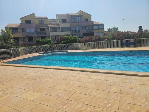 Barcarelles au Barcarès Plage Piscine 5 personnes in Le Barcares, France