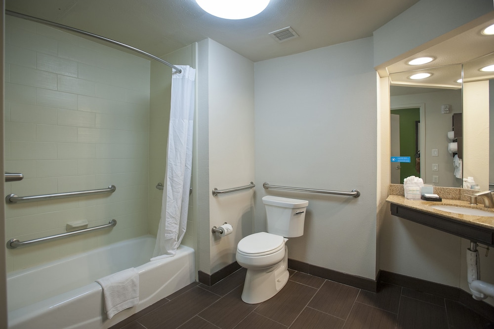 Hampton Inn & Suites New Orleans Downtown - photo 67