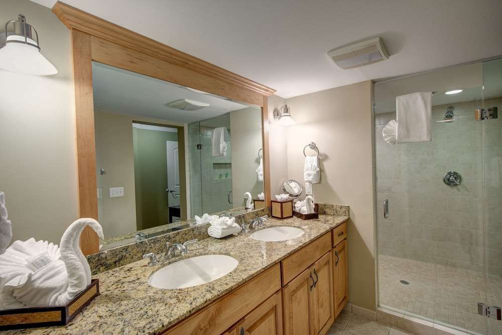 The Residences at Biltmore - photo 32