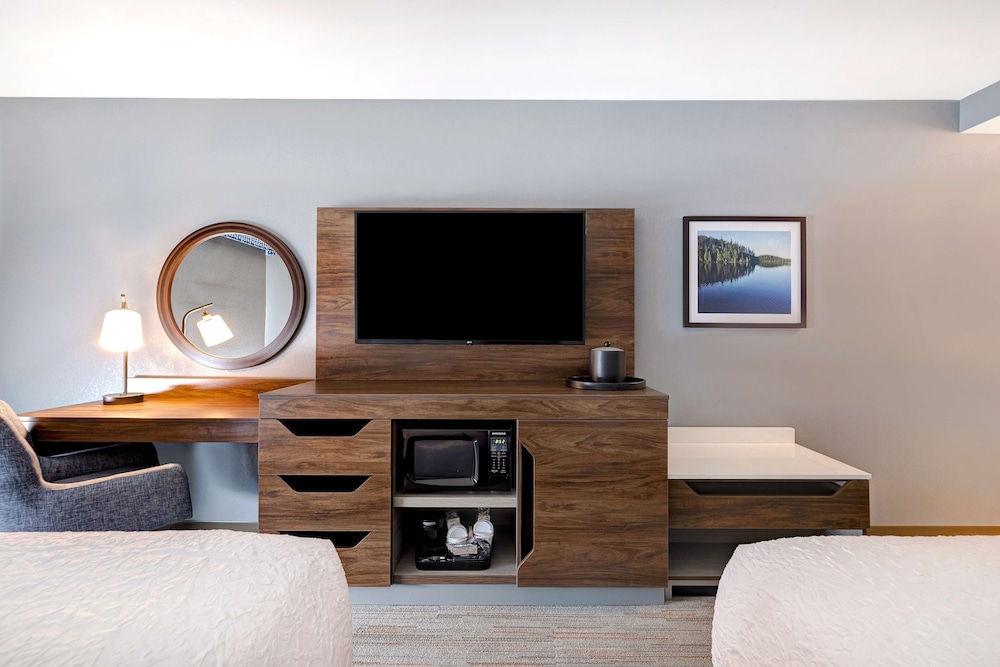 Hampton Inn Crown Point - photo 11
