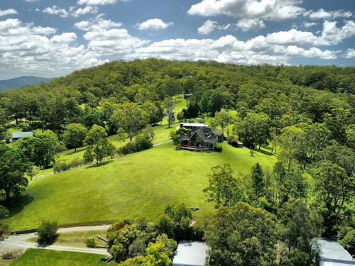 Cabins @ The View — 4-Star Luxury Hotel in Brisbane, Australia