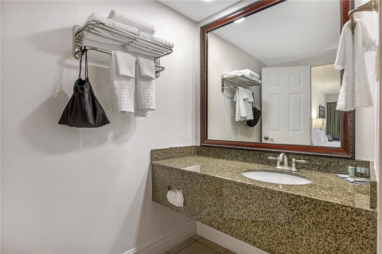 Best Western Pier Point Inn - photo 46