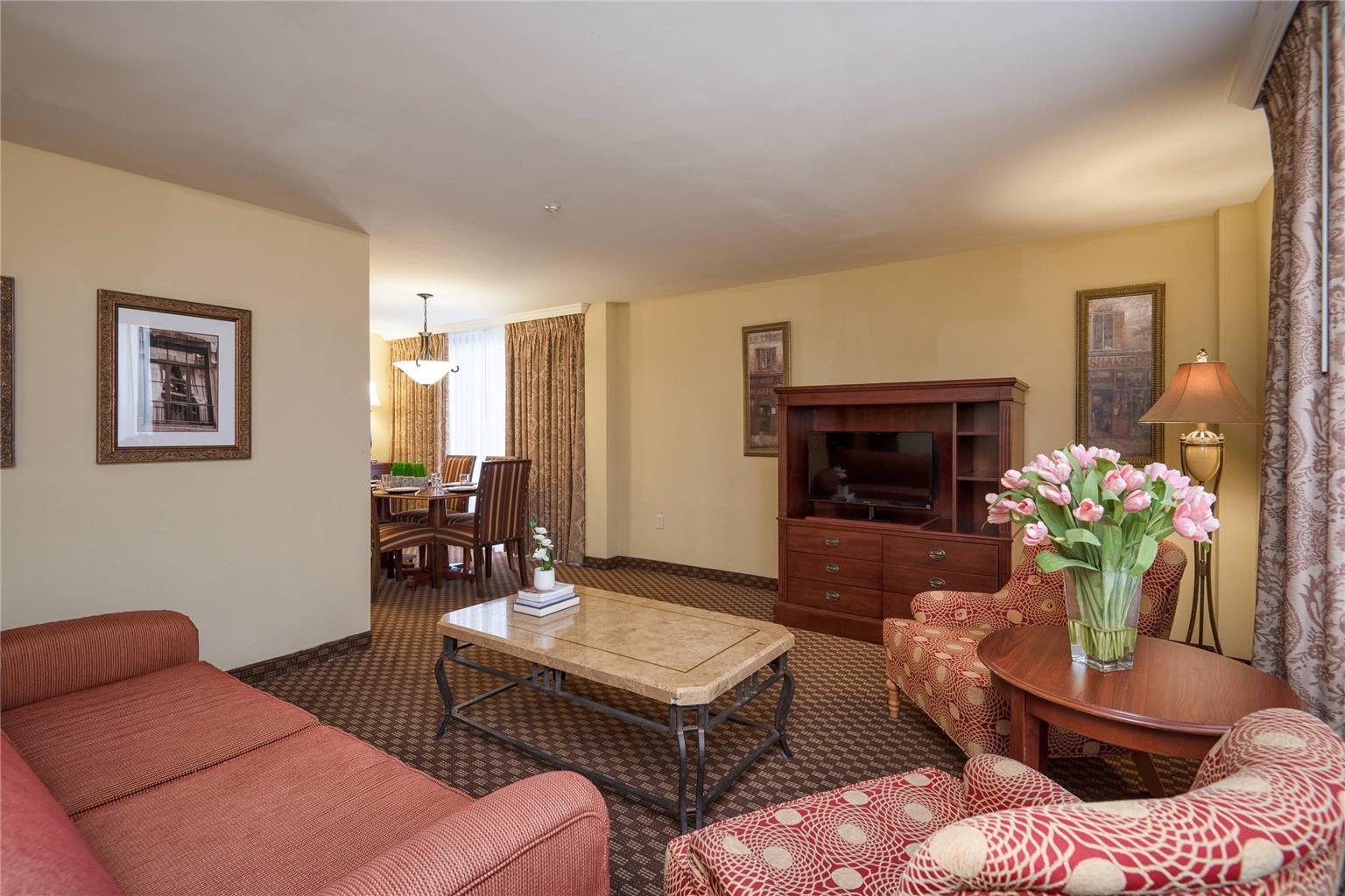 Arlington Court Suites a Clarion Collection Hotel - photo 52