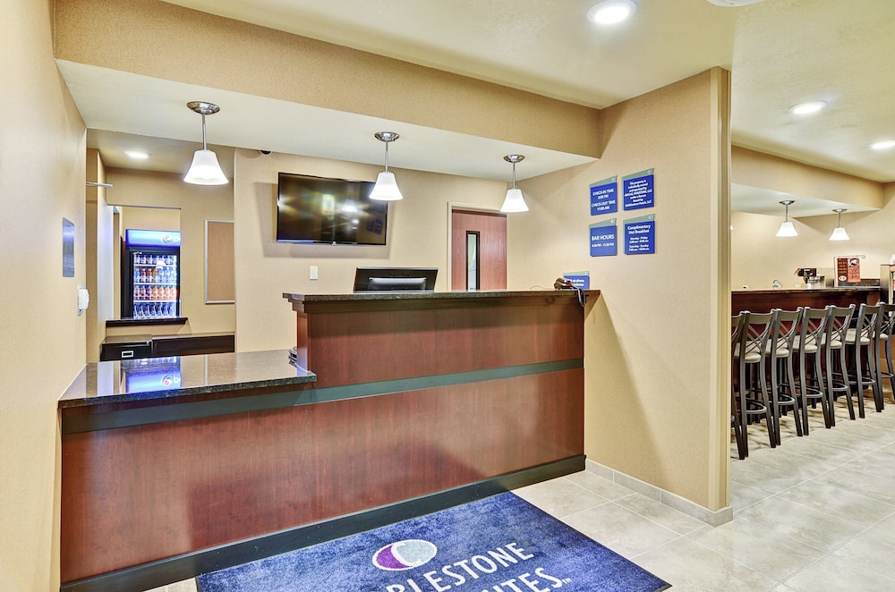Cobblestone Inn & Suites Ambridge - photo 53