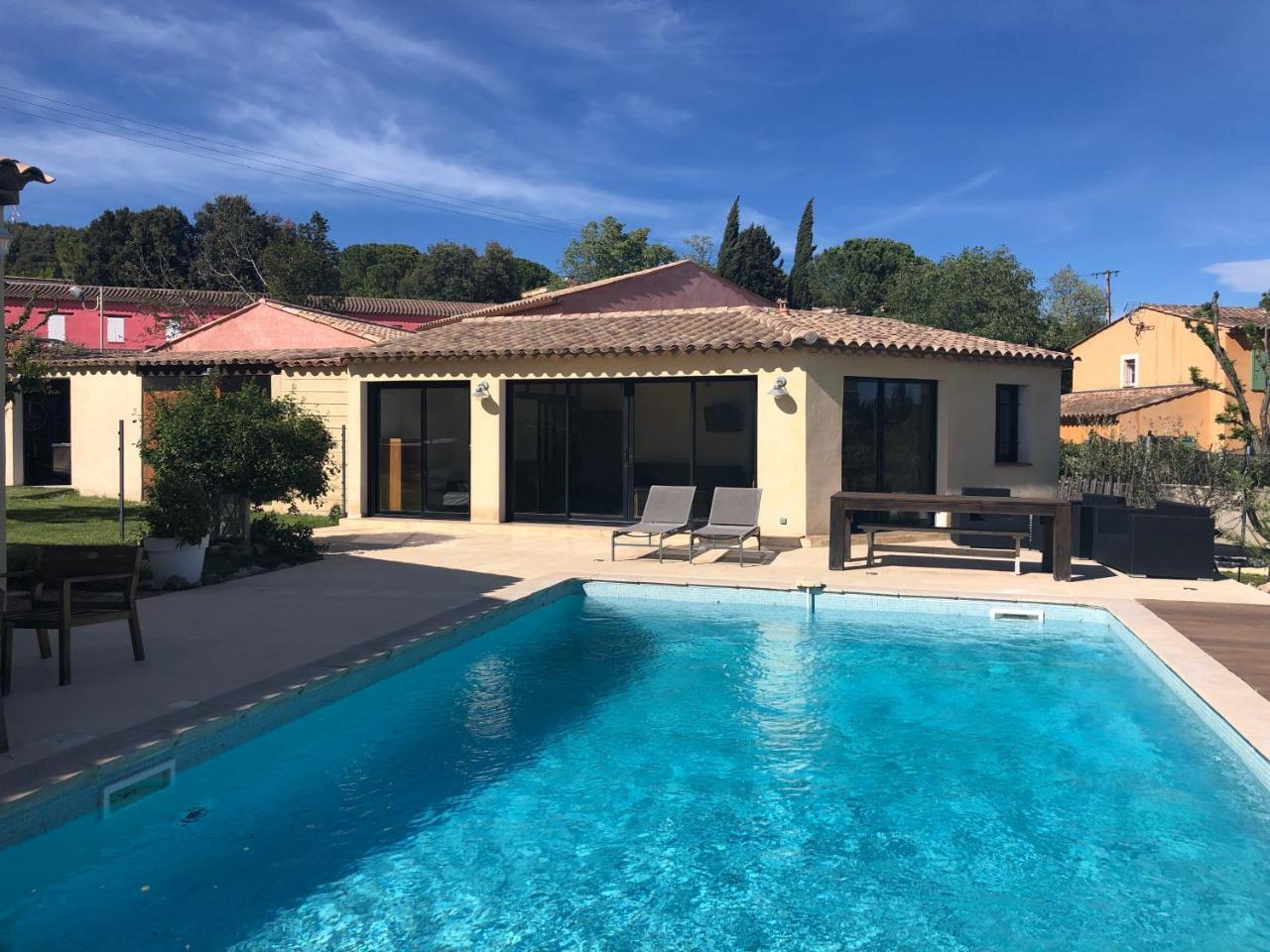 Detente a Lorgues Avec Piscine Privee in Lorgues, France