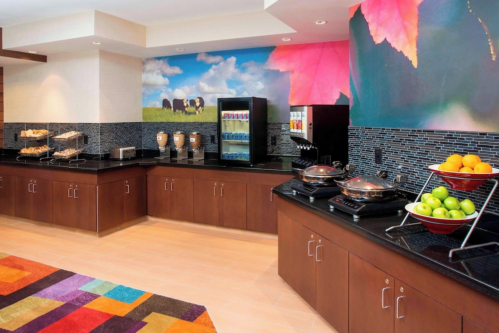 Fairfield Inn & Suites Dayton South - photo 17