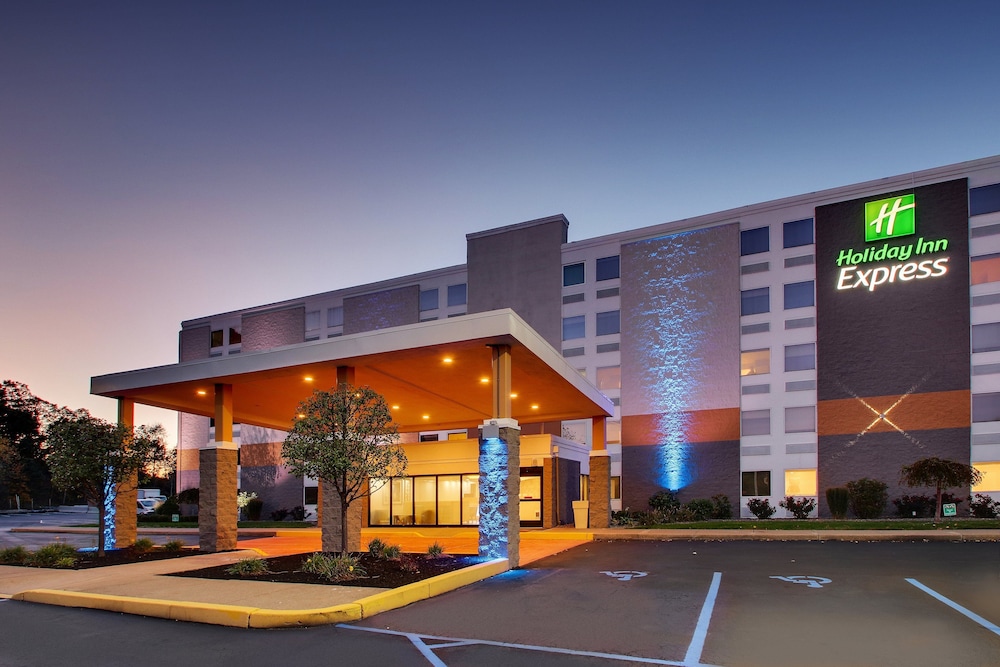 Holiday Inn Express Pittston Scranton Airport by IHG - photo 53