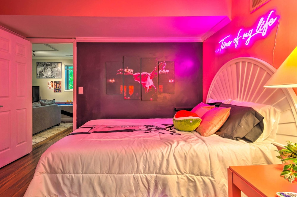 Mtn View Gem in Lake Lure with Game Room and Fire Pit in Lake Lure, United States