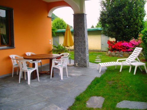 Appartamenti Girasole — hotel in Cannobio