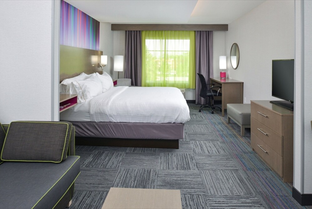 Holiday Inn Express & Suites Shippensburg by IHG - photo 21