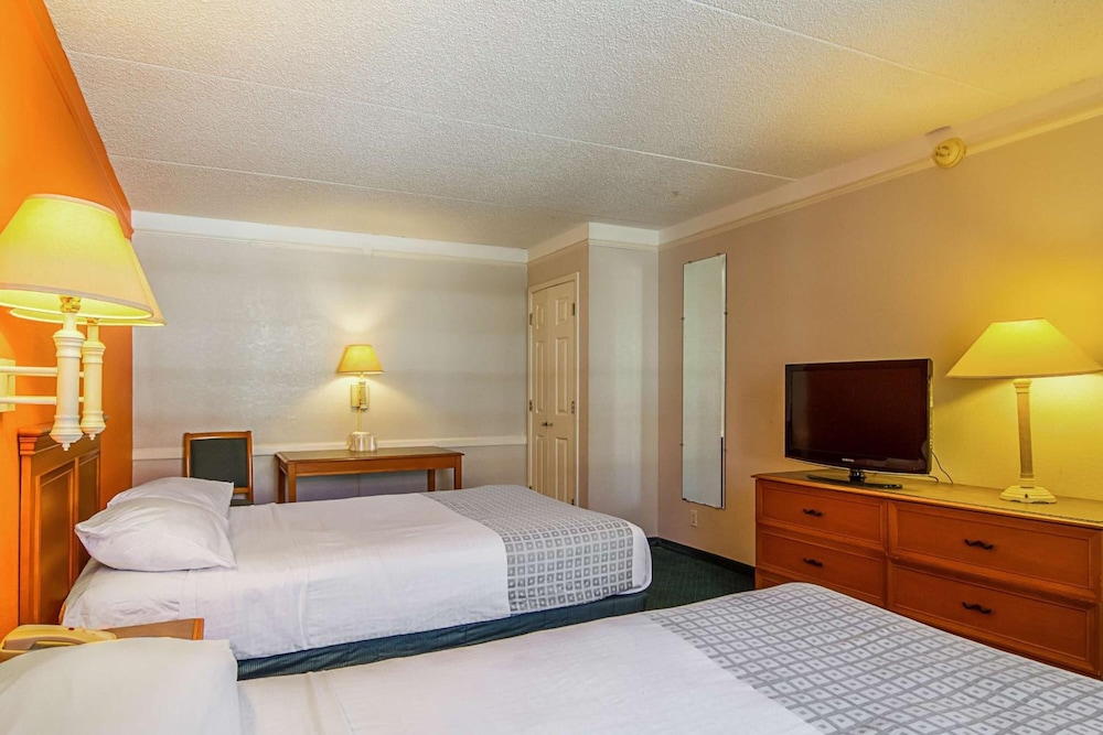 Stayable Suites Jacksonville - photo 18