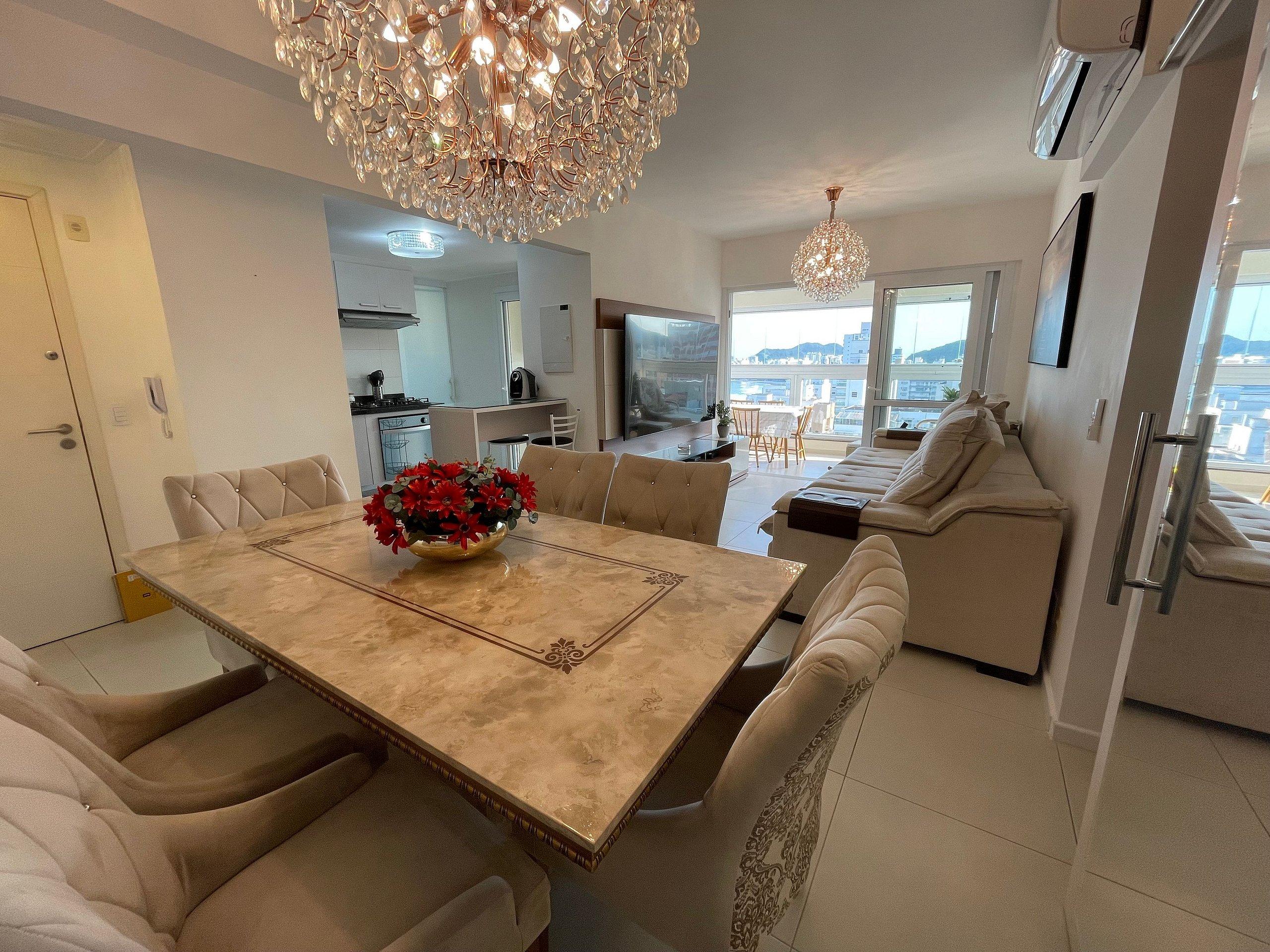 Pitangueiras Lazer e Serviço de Praia 22 Andar — 4-Star Luxury Hotel in Guaruja, Brasil