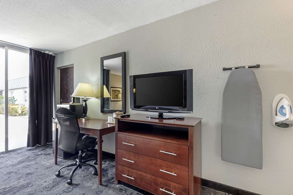 Quality Inn Downtown Stuart - photo 10