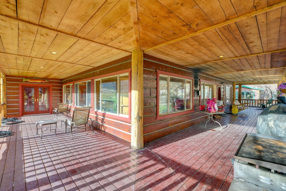 Salmon Vacation Rental w Mountain Views - photo 24
