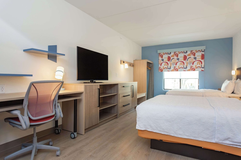 Home2 Suites By Hilton Boone - photo 21