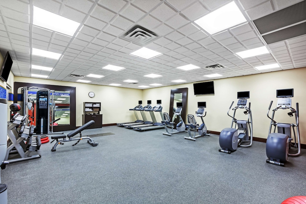 Hampton Inn & Suites Houston I 10 West Park Row - photo 21