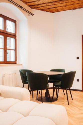 Hviezdoslavova Apartments Trnava Centre Parking available — 4-Star Luxury Hotel in Trnava, Slovakia