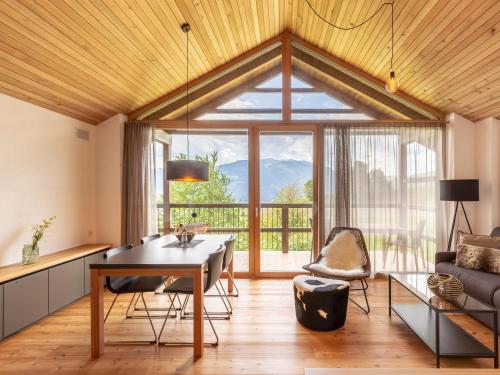 Kronplatz Chalet Walchhorn Brunico Dolomites — 4-Star Luxury Hotel in Brunico, Italy