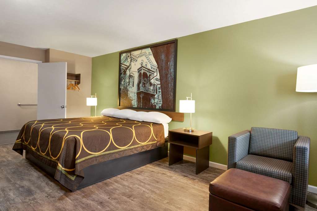 Super 8 by Wyndham Brookhaven - photo 19
