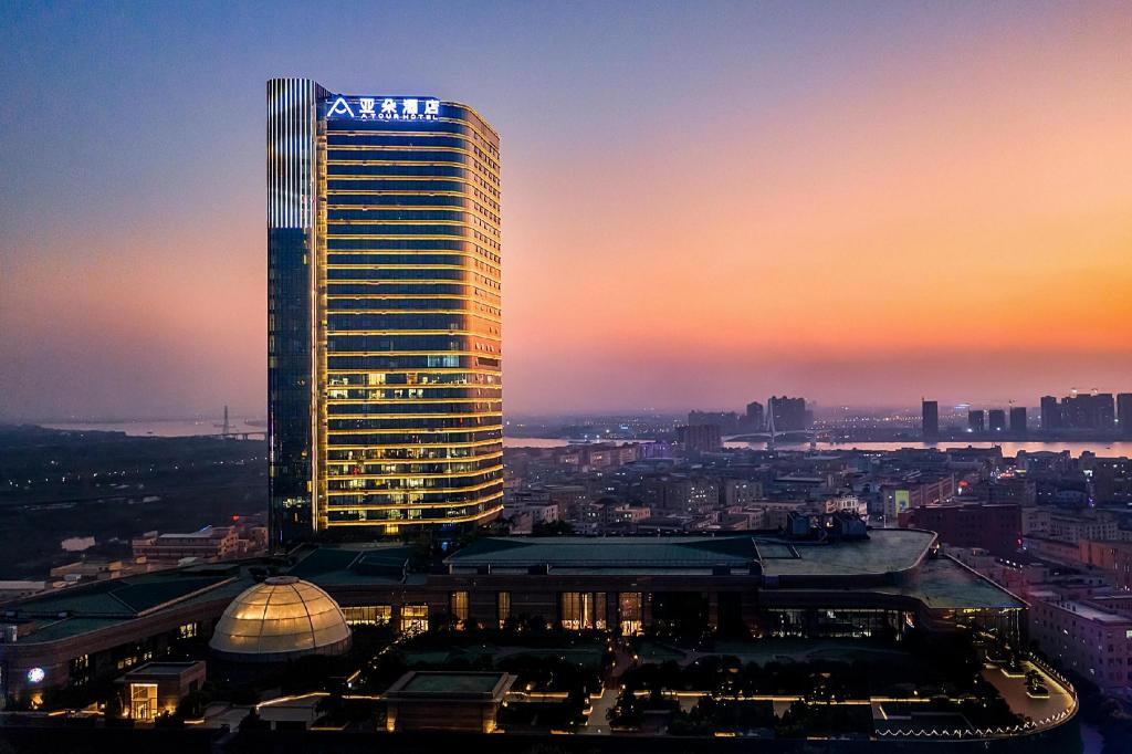 Atour Hotel — 4-Star Luxury Hotel in Zhongshan, People's Republic of China