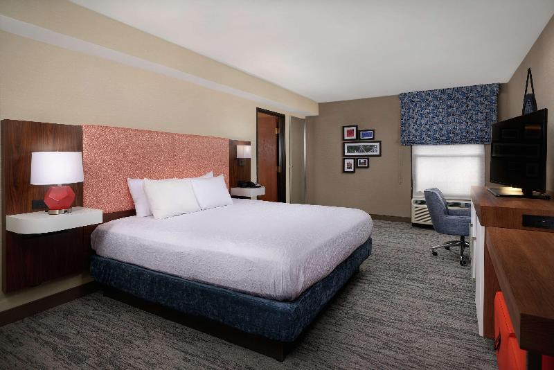 Hampton Inn by Hilton Youngstown West I 80 - photo 40