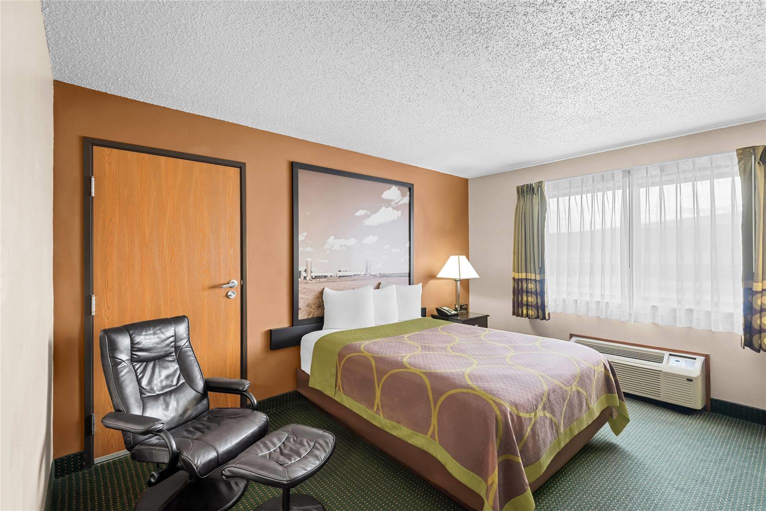 Super 8 by Wyndham Jefferson - photo 10