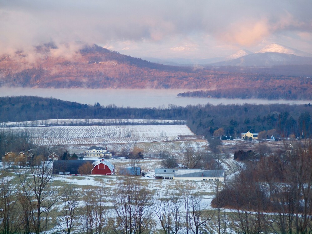 Mt. Philo Inn - photo 128
