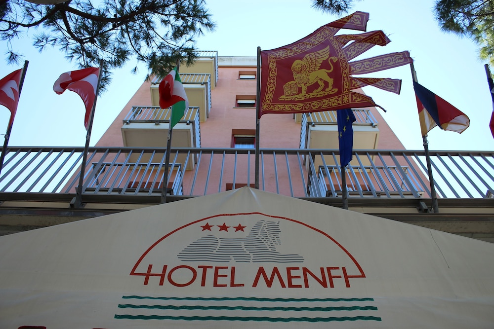 Hotel Menfi - last minute hotel in Iesolo