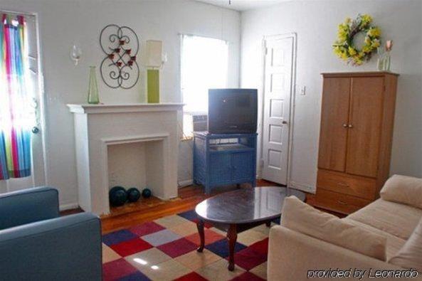 Angelfish Inn - photo 4