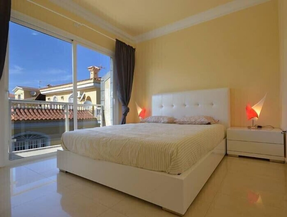 Villa Lovisi — Maspalomas — photo 3