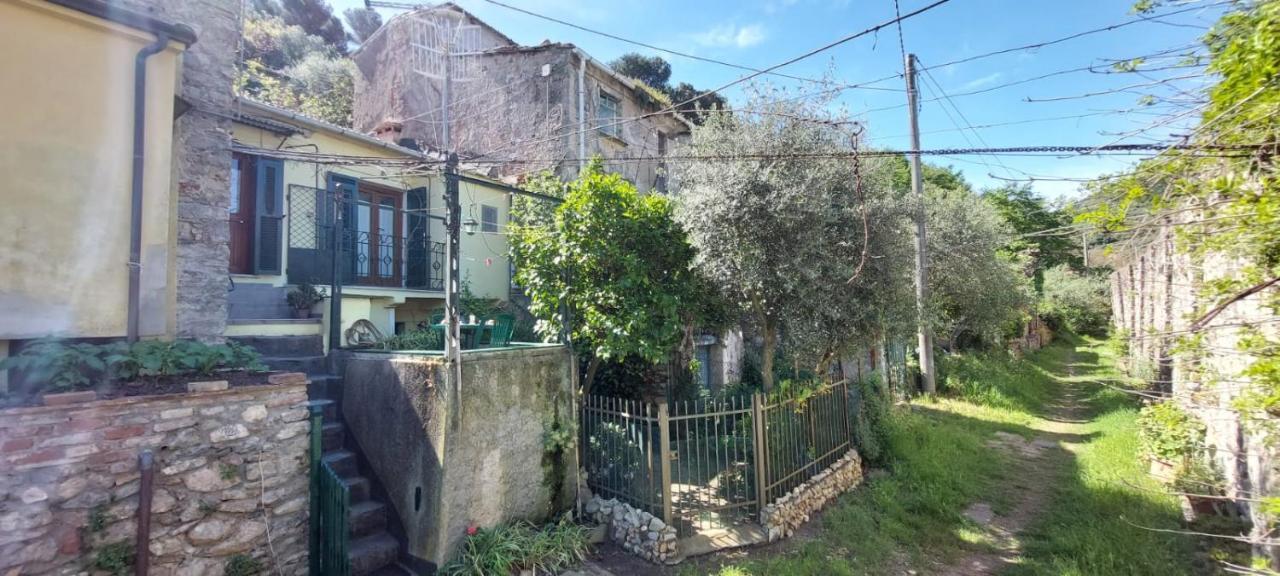 Il Melograno la Casetta Nel Verde in Portovenere, Italy