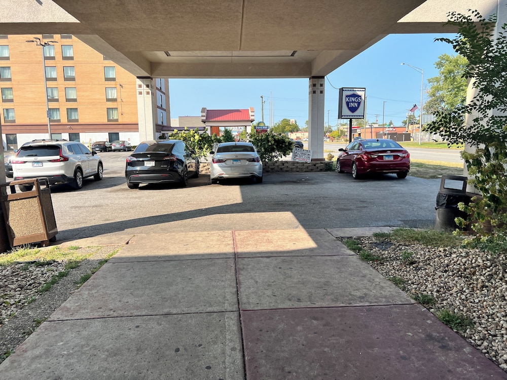 Kings Inn By OYO Calumet Park I 57 - photo 59