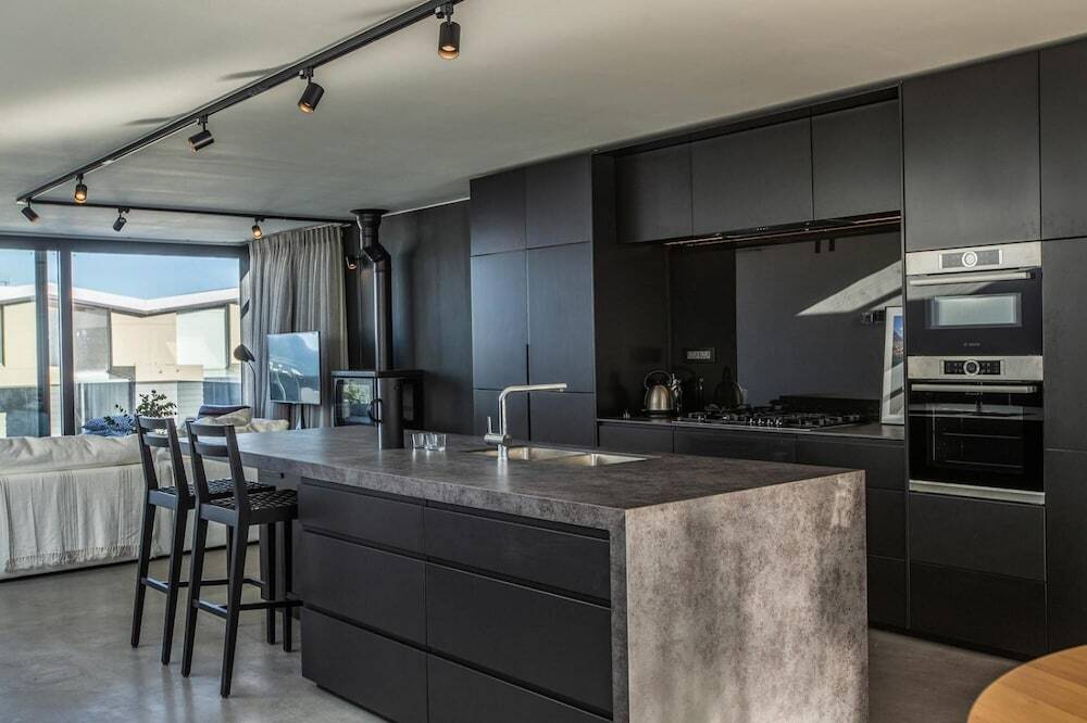 Villa Pietra Camps Bay