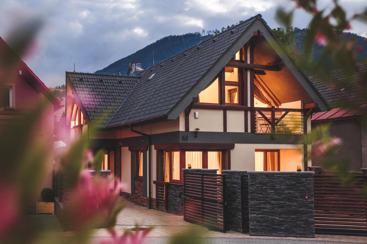 Horvat Family Residence — 4-Star Luxury Hotel in Lucky, Slovakia
