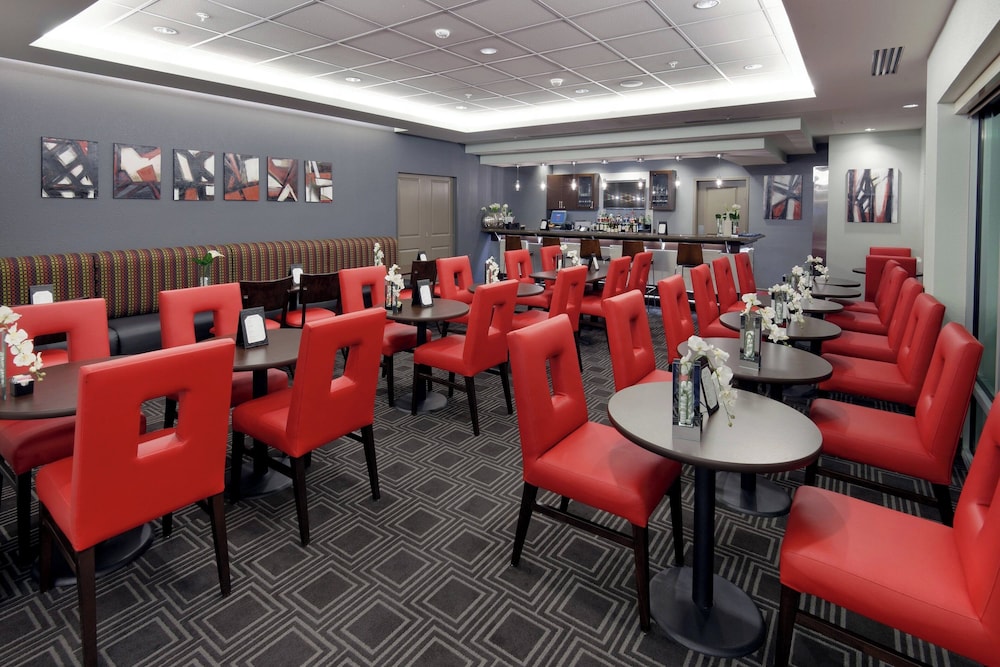 TownePlace Suites Springfield - photo 2