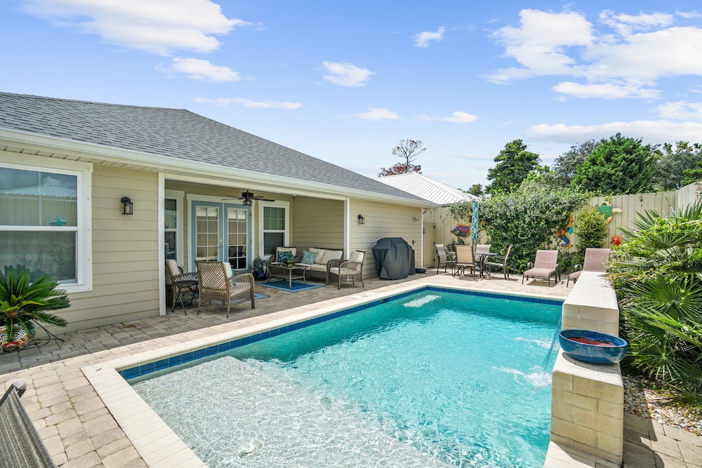 Beach House Paradise on Palm By PHG — 4-Star Luxury Hotel in Panama City Beach, United States