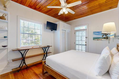 Papa's Hideaway - photo 23