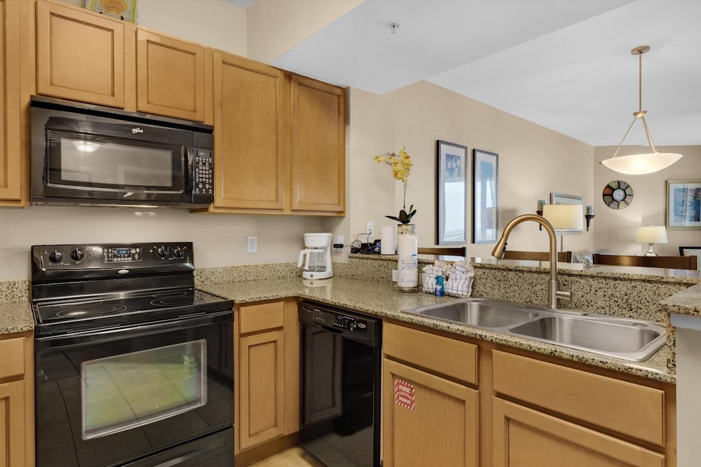 Palms Resort #1814 Jr. 2BR - photo 8