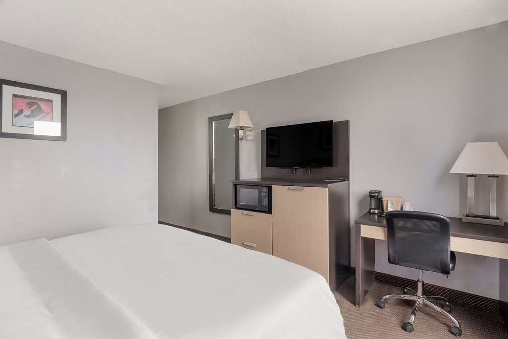 Quality Inn Alice - photo 13