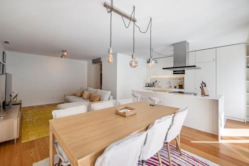 Alva Luxury Flat — 4-Star Luxury Hotel in Matosinhos, Portugal