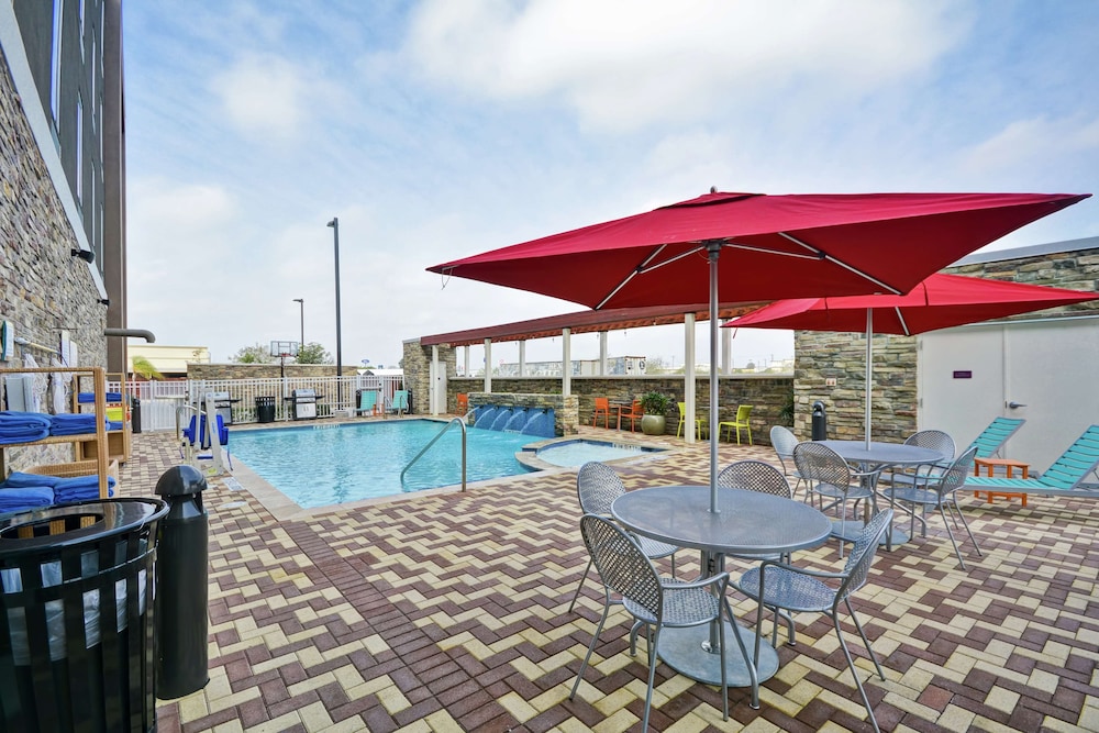 Home2 Suites by Hilton Brownsville - photo 33